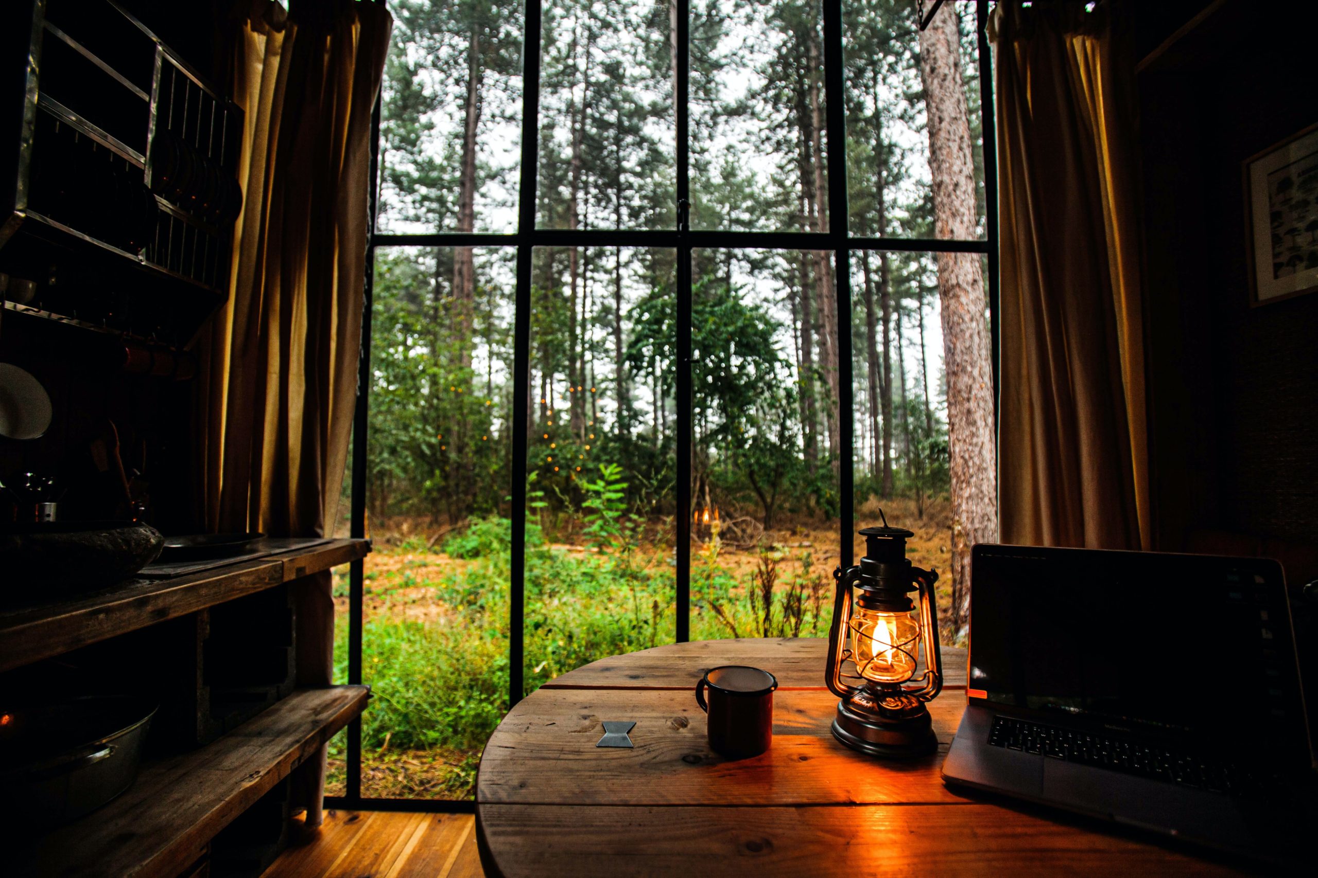 What is the Average Cost of Wood Windows?